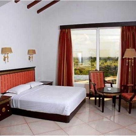 Pragati Resorts Χιντεραμπάντ Εξωτερικό φωτογραφία